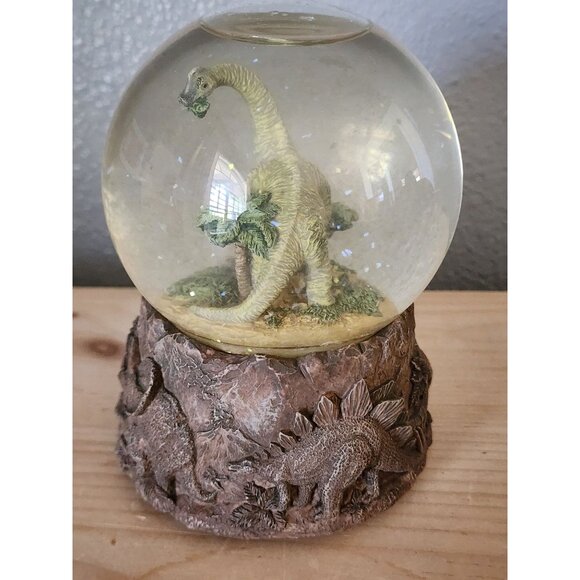 Brachiosaurus Dinosaur Snow Globe The San Francisco Music Box Company - Picture 6 of 12